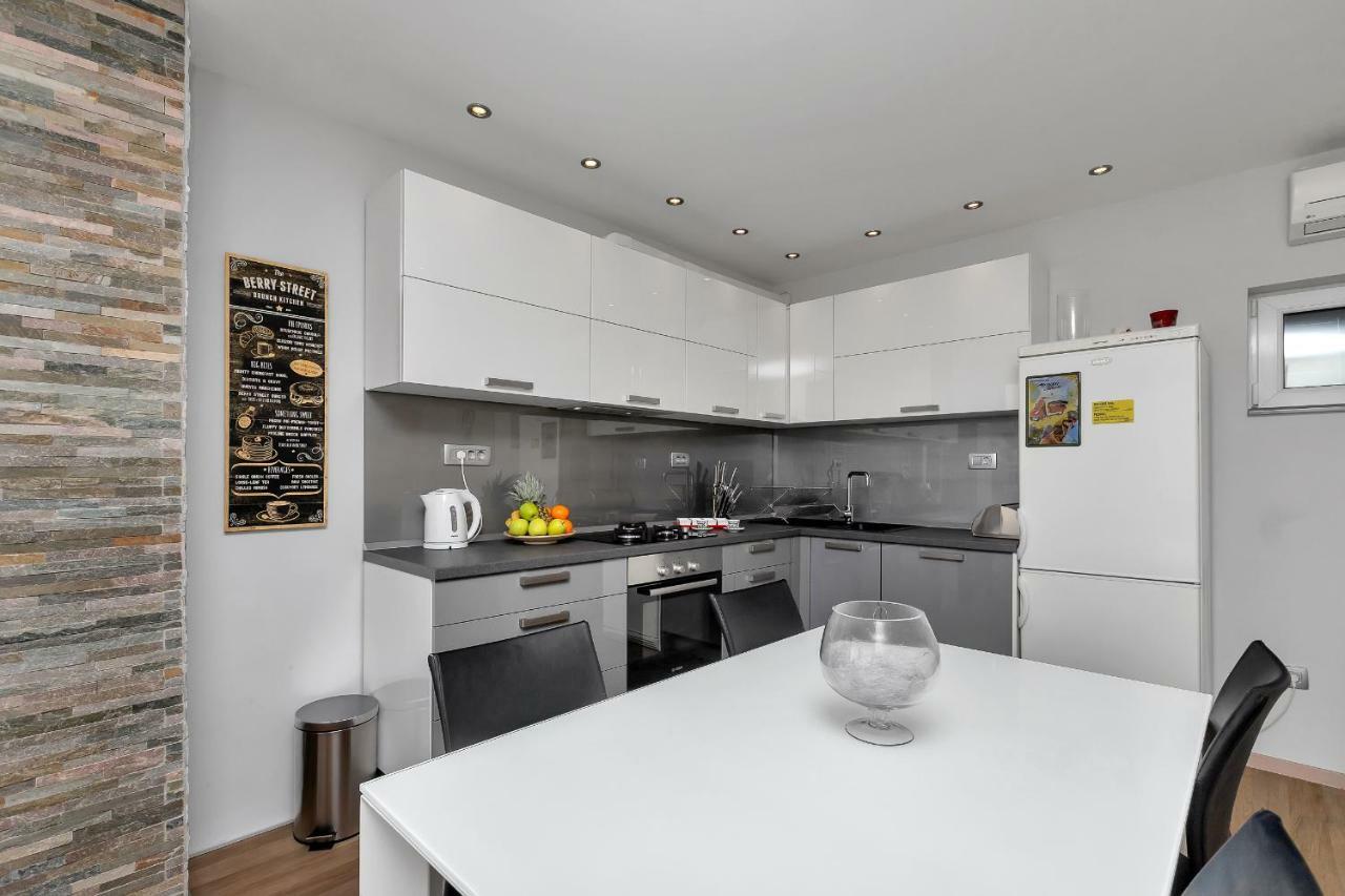 Apartments Buljan Makarska Zewnętrze zdjęcie